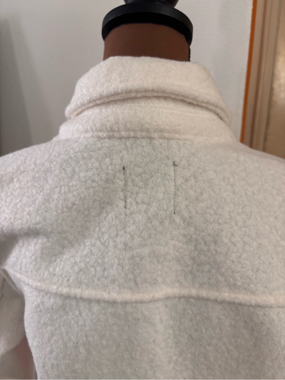 Love Tree Women Off-White Fleece Oversized Button-Up Shacket SZ M NWT. - Picture 8 of 8